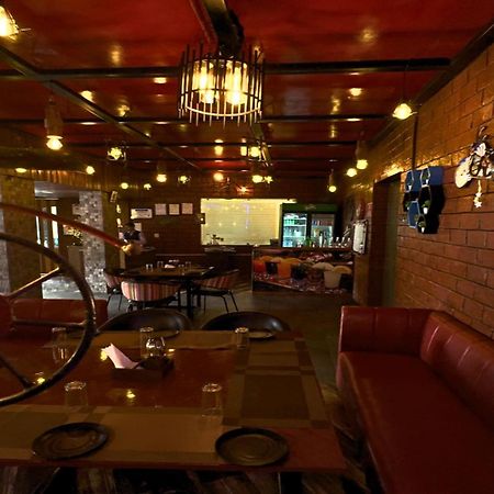 Hotel Runway Inn Pura Raghunāth المظهر الخارجي الصورة