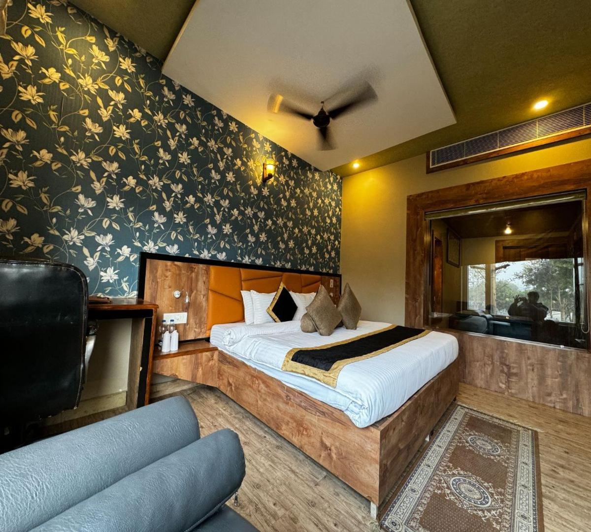 Hotel Runway Inn Pura Raghunāth المظهر الخارجي الصورة