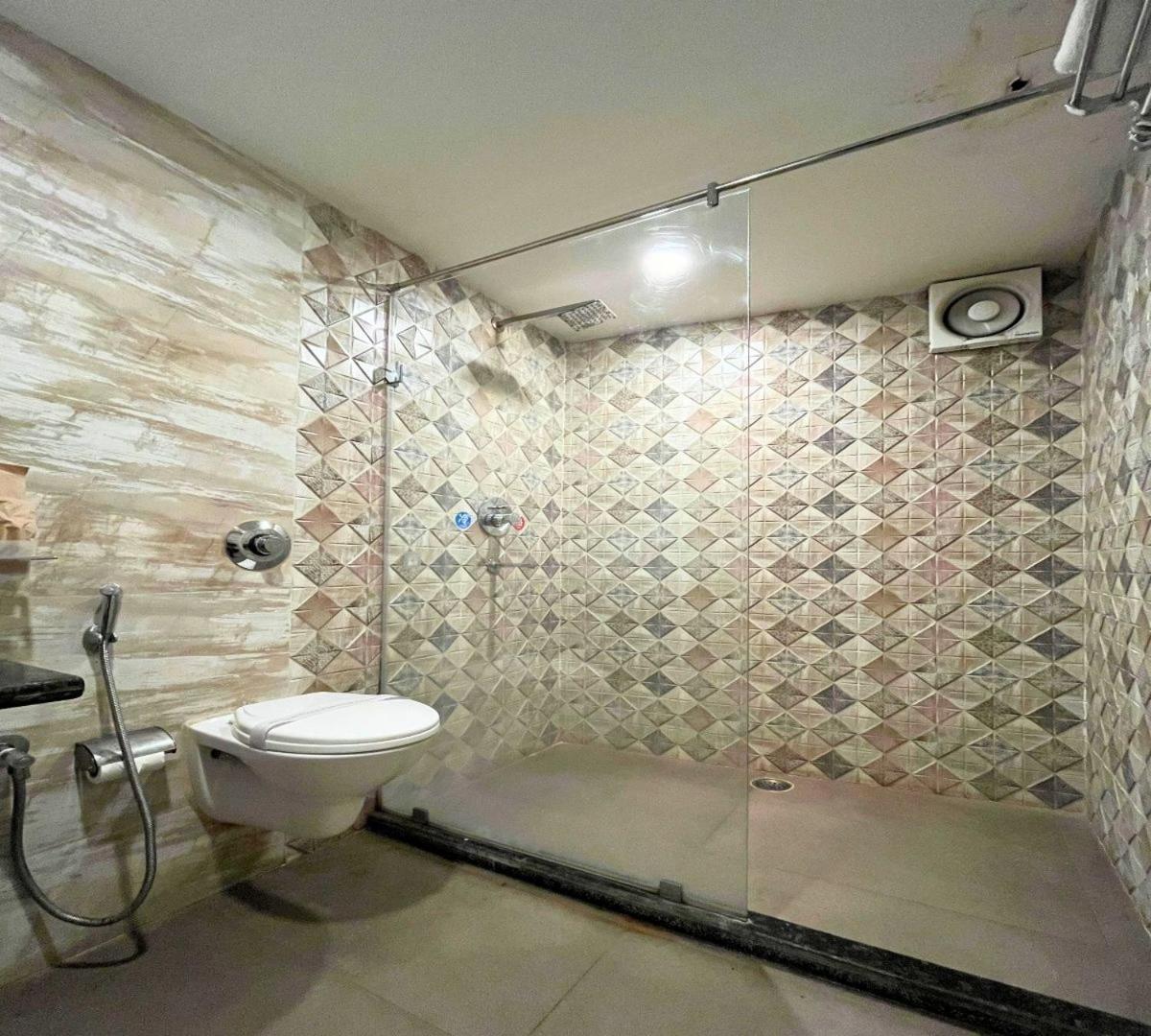 Hotel Runway Inn Pura Raghunāth المظهر الخارجي الصورة