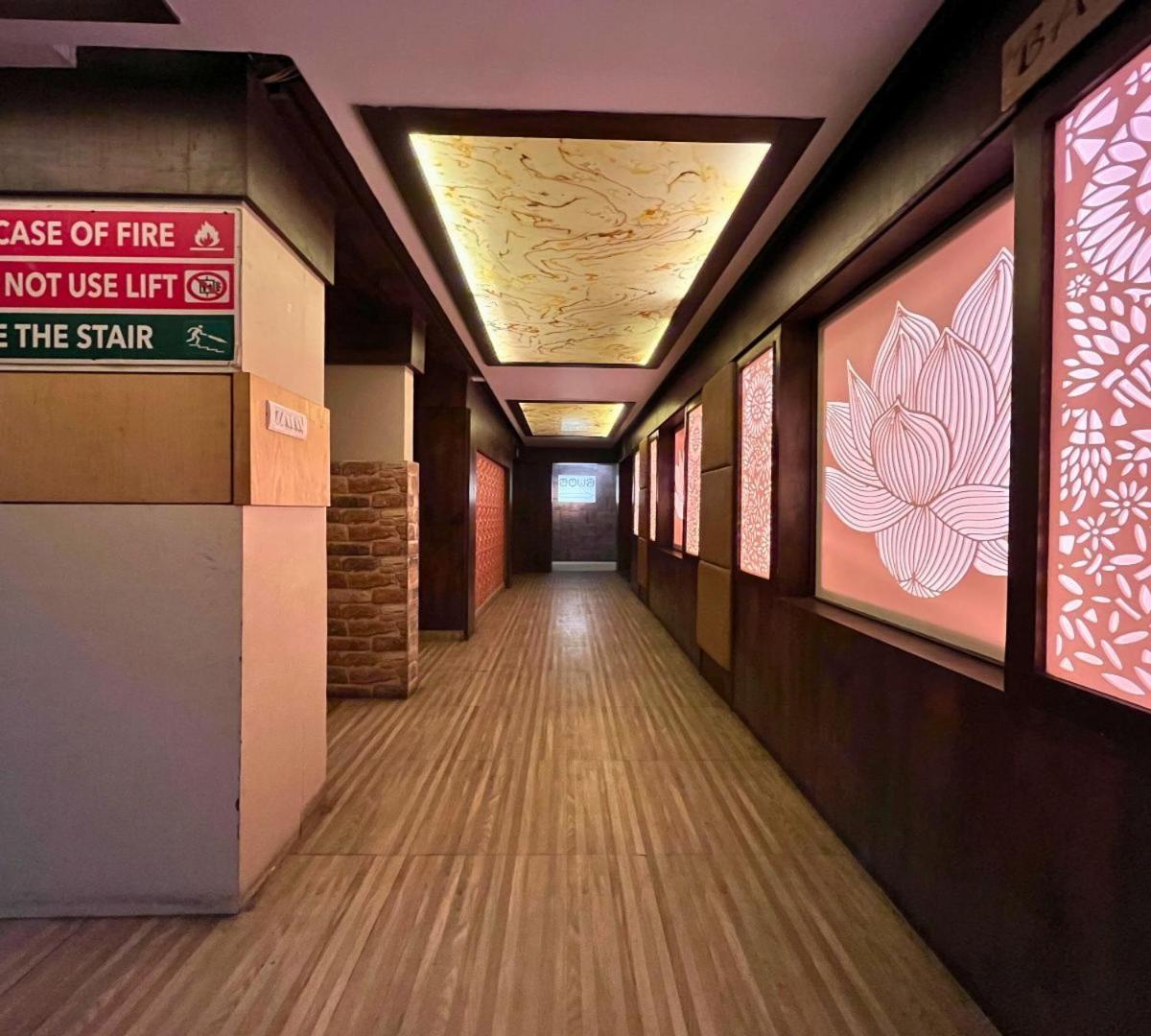 Hotel Runway Inn Pura Raghunāth المظهر الخارجي الصورة